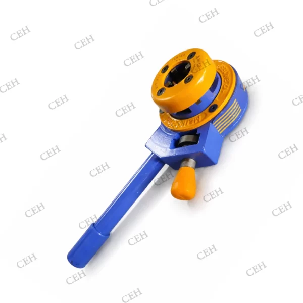 Metro ratchet pipe threader